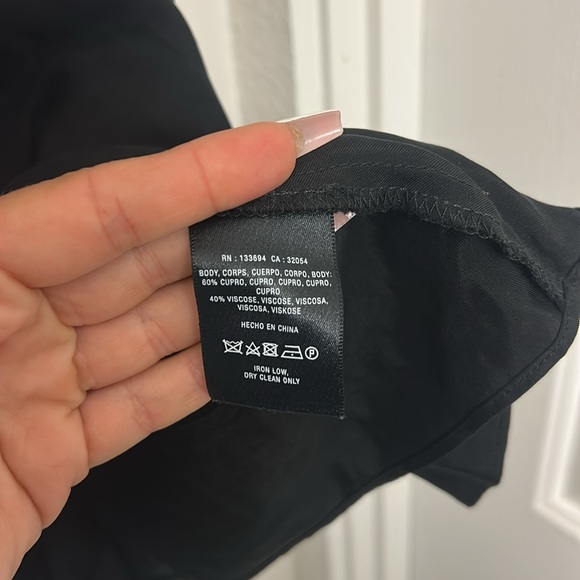 Paper Crown Black Top Off Shoulder Peasant Soft Size Medium Strappy Loose Fit - Picture 5 of 7